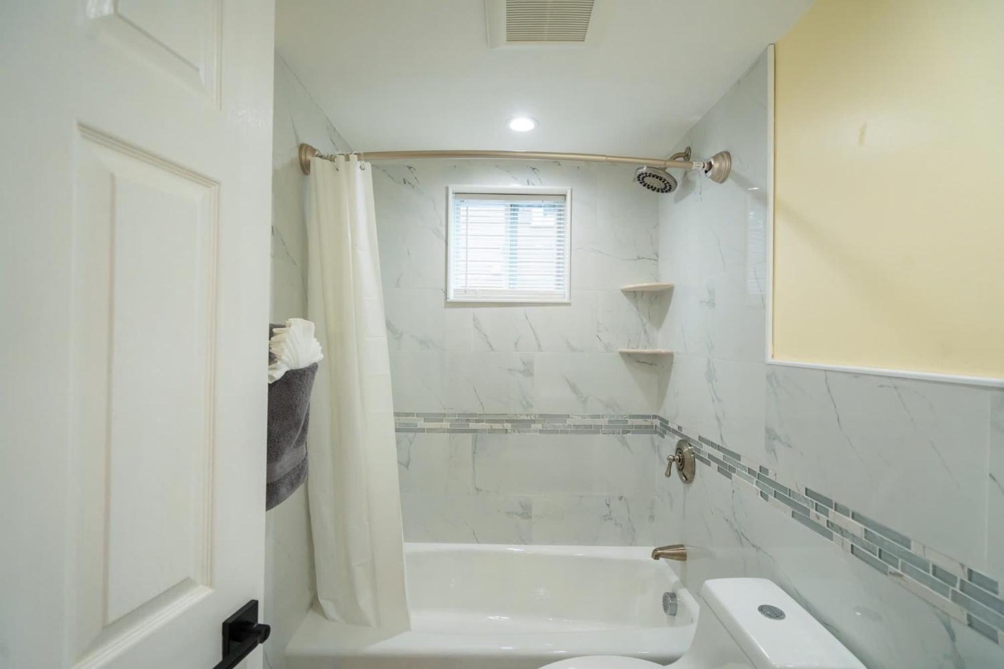 30-1 4Br Boston - Comfortable Apt Near Mbta Εξωτερικό φωτογραφία